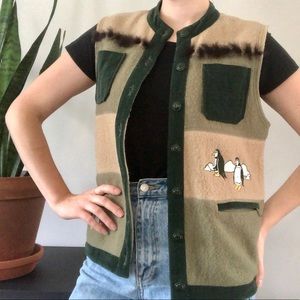 Vintage wool vest, penguin embroidery; size Medium